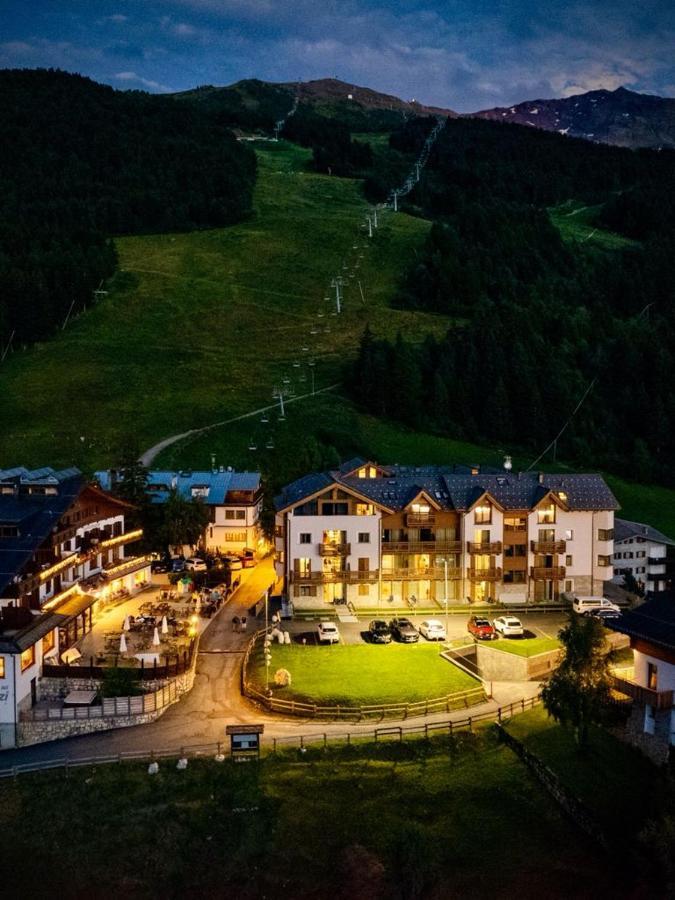 Ai Suma Residence Борміо Екстер'єр фото
